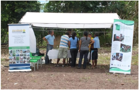 Feria Agropecuaria Bellavista 2012 - Fundar Galápagos - AgroEcología, Agricultura Orgánica, Permacultura